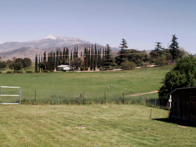 Beaumont, CA : Looking east to Sunnyslope Cemetary