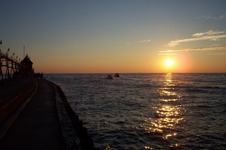 Grand Haven, MI: sunset aug 2003