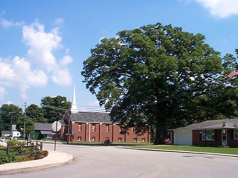 Orestes, IN: Orestes Oak Tree & Christian Church