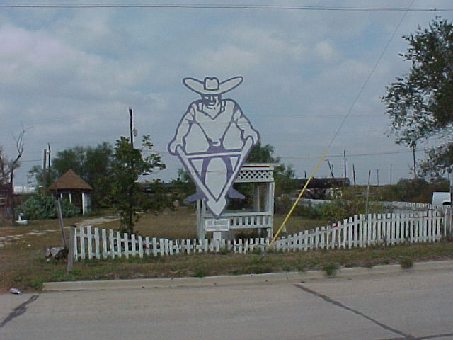Roscoe, TX : Biggest plowboy in Texas.