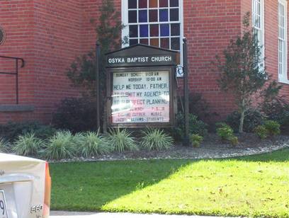 Osyka, MS : CHURCH - SIGN