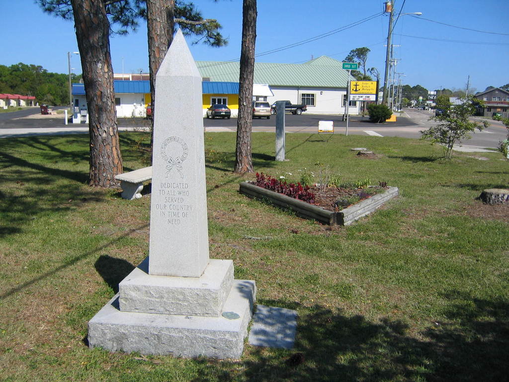 Carrabelle, FL: Historic Marker dedicated by Richard M. Nixon - Nov 5, 1970