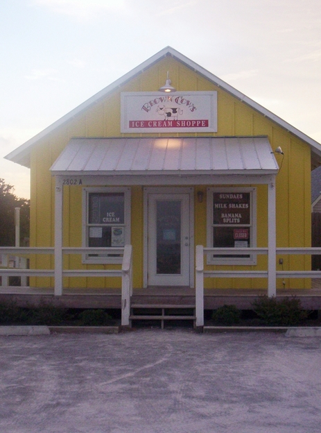 Mexico Beach, FL : The Brown Cow~Best ice Cream Shoppe!