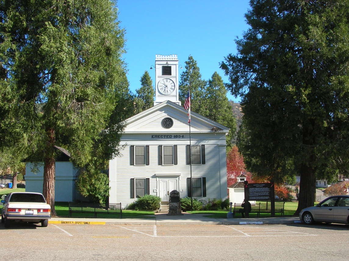 Mariposa, CA Mariposa County Courthouse photo, picture, image