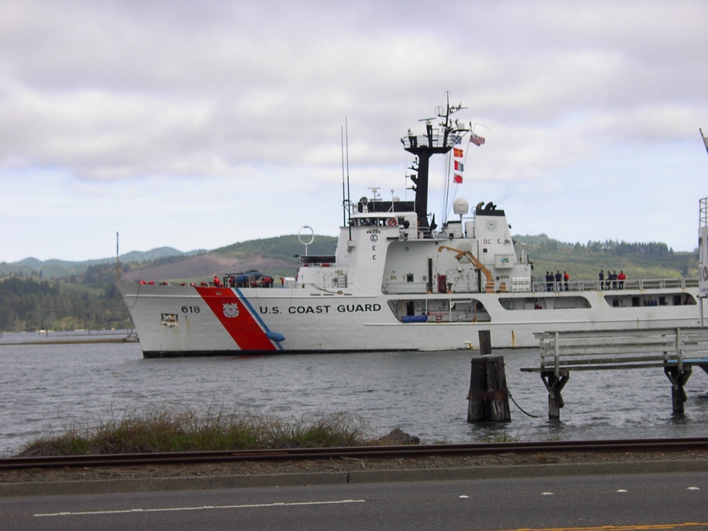 Coos Bay, OR: coast guard in Coos Bay