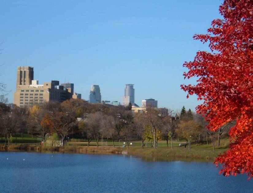 Minneapolis, MN: Skyline seen from Powderhorn Park