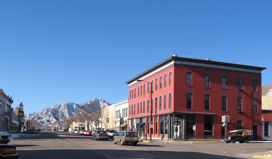 Canon City, CO: downtown Canon City looking east
