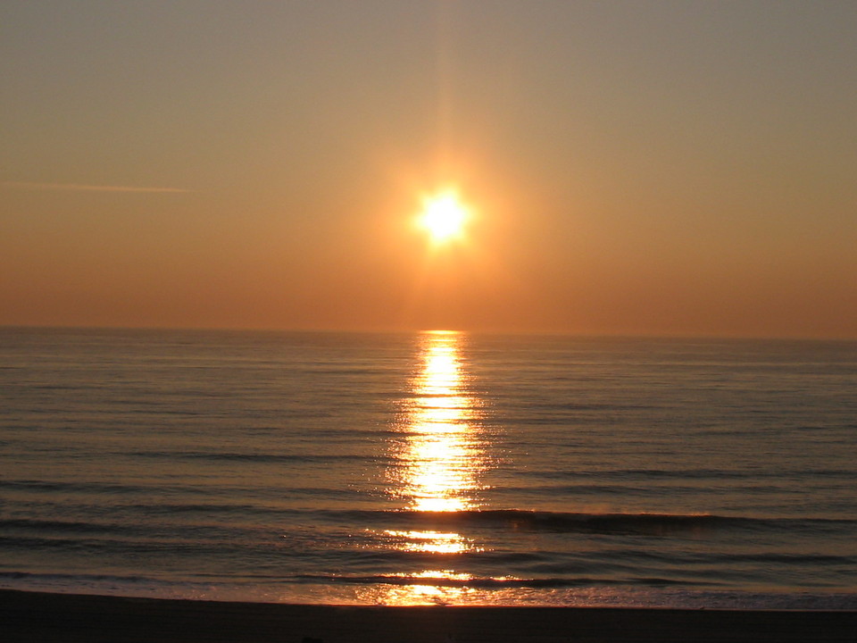 Virginia Beach, VA: sunrise