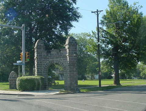 Chester, PA: Entrance to Chester Park