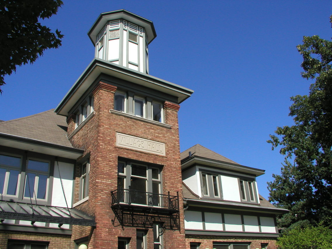 Lake Bluff, IL Lake Bluff City Hall photo, picture, image (Illinois