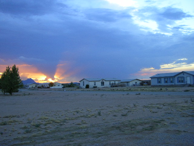Avra Valley, AZ: Sunset in an Avra Valley neighborhood.