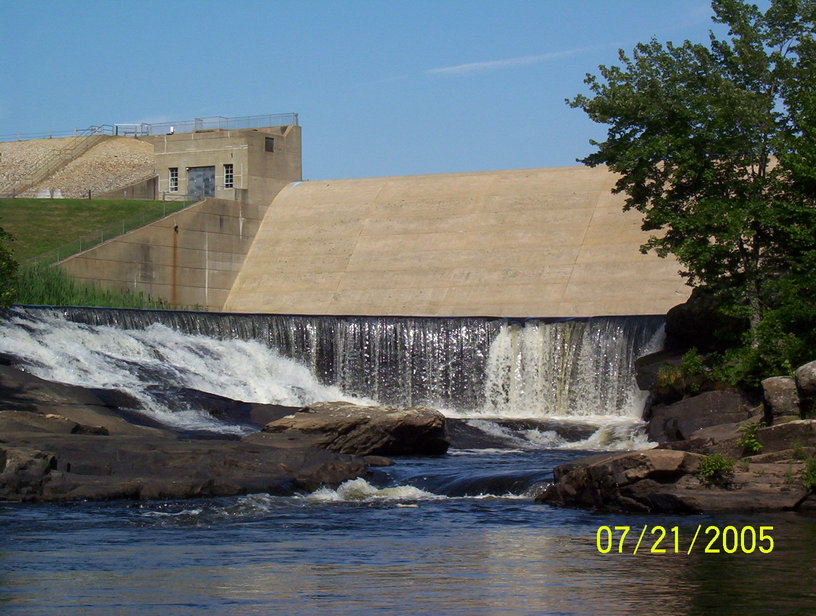 Mansfield, CT: Mansfield Hollow Dam
