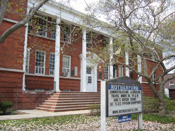 Rutherford, NJ: Rutherford Borough Hall