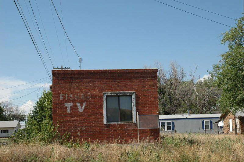 Walsh, CO: Fisher TV