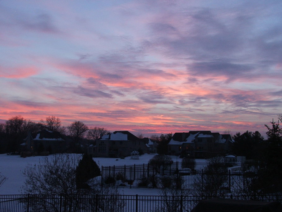 Granger, IN: Winter Sunset December 22, 2005