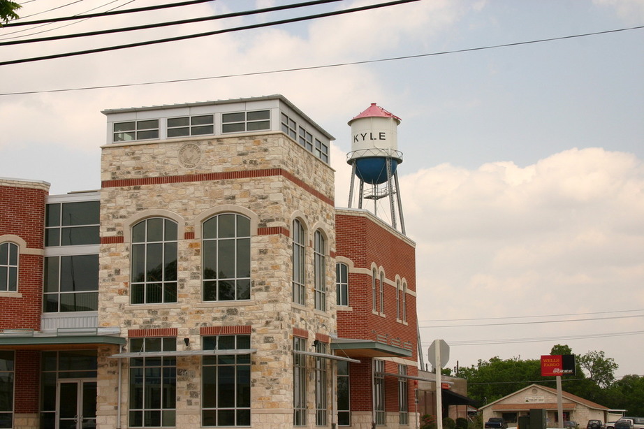 Kyle, TX: New City Hall and a long standing public icon