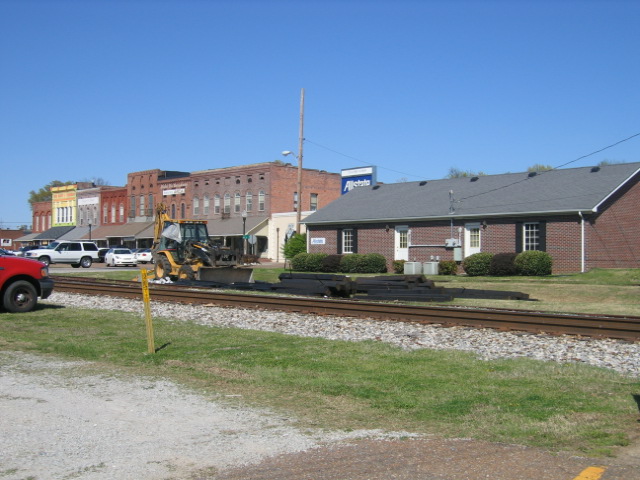 Martin, TN : Across Main Street
