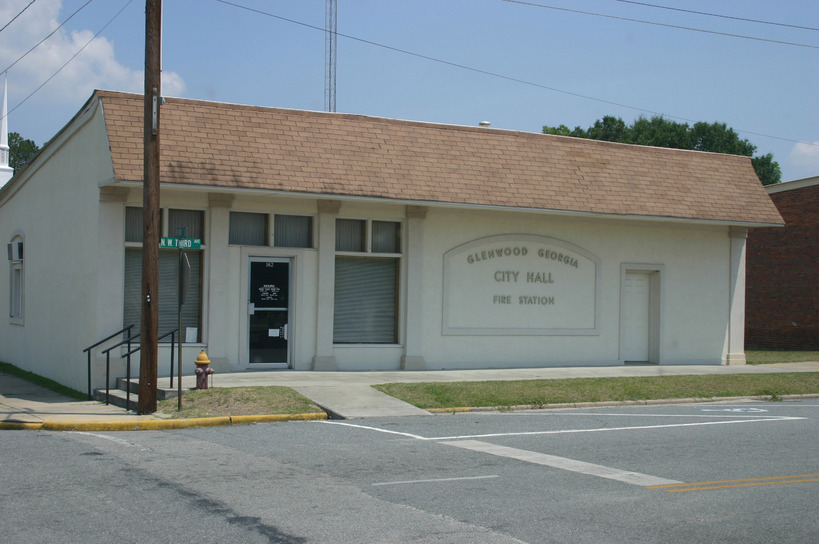 Glenwood, GA : City Hall / Fire Station