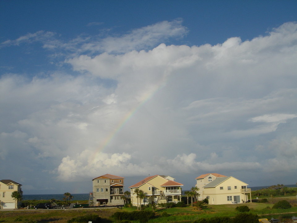 Palm Coast, FL: Rainbow over beach house - Palm Coast, Fl
