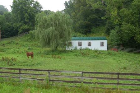 Shepherdsville, KY : Rural scene on Highway 44