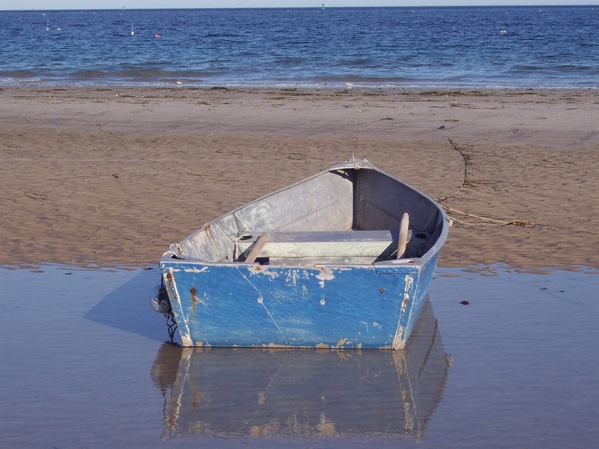 Plymouth, MA : Beached