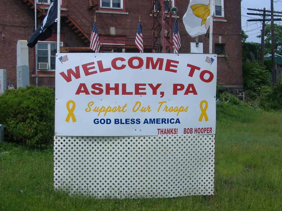 Ashley, PA: Welcome sign located next to the Ashley Municipal Building on Main street.
