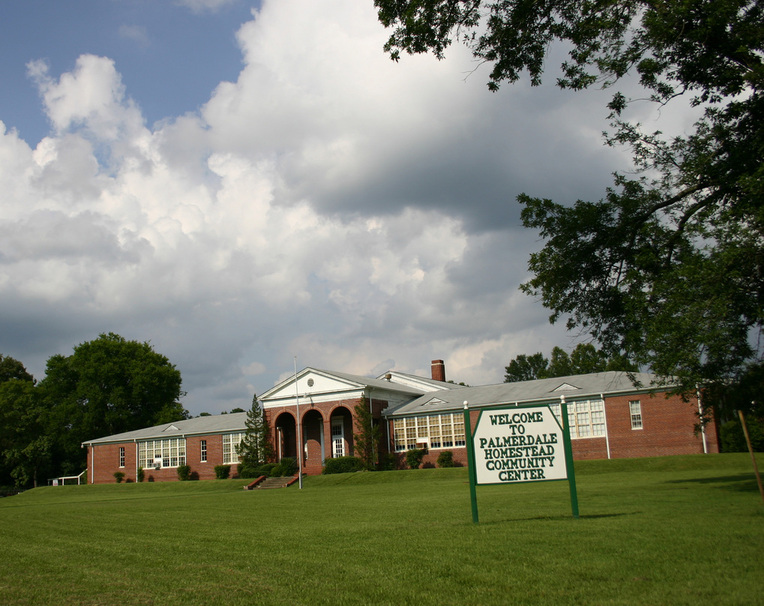 Pinson, AL: Palmerdale Homestead Community Center in Pinson, Alabama
