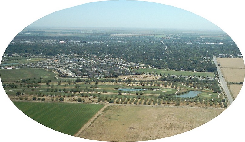Davis, CA : Golf Course    from my model airplane