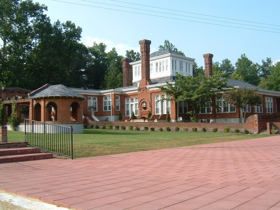 Highland Springs, VA : Historic Mankin Mansion Wedding Resort, Bed and