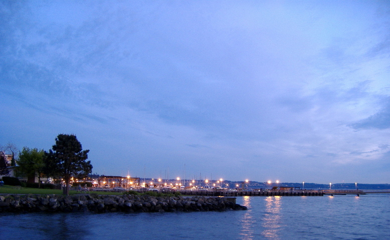 Des Moines, WA: Des Moines Marina just after sunset