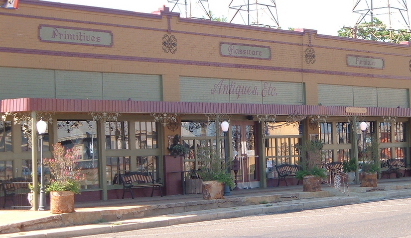 Kilgore, TX : Local Antique Store