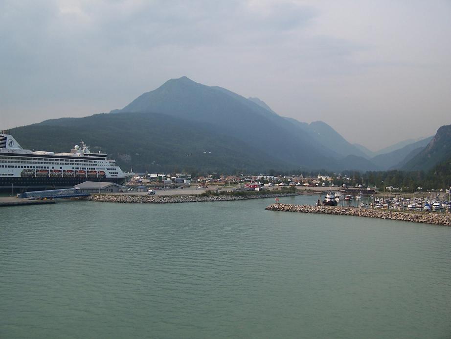 Skagway, AK : As many as eight thousand people arrive in Skagway each summ.er day by cruise ship