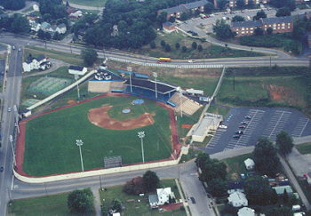 Salem, VA: Kiwanis Field, Salem, VA, untill 1995 Salem Munisipal Field,