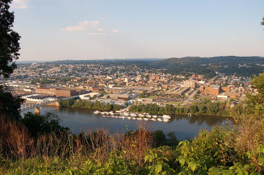 New Kensington, PA: View Of New Kensington from across the Allegheny River