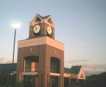 North Aurora, IL: clock tower at local mall