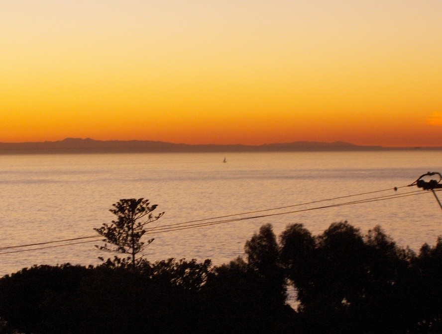 Laguna Beach, CA : ANOTHER DAY IN PARADISE - PCH & DIAMOND ST.