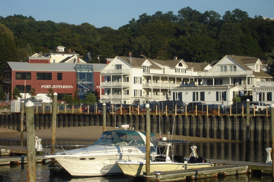 Port Jefferson, NY : Port Jefferson, NY photo, picture, image (New York