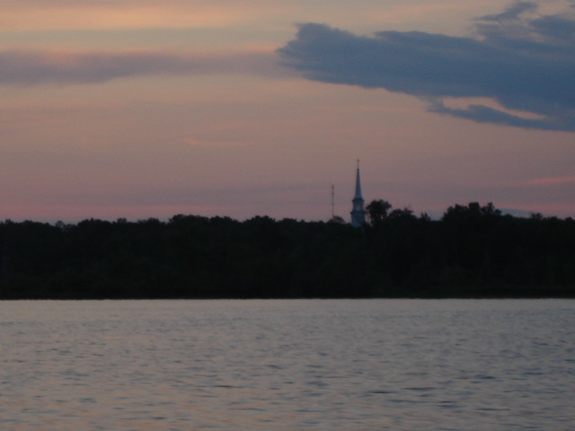 East Grand Rapids, MI: A night on the lake