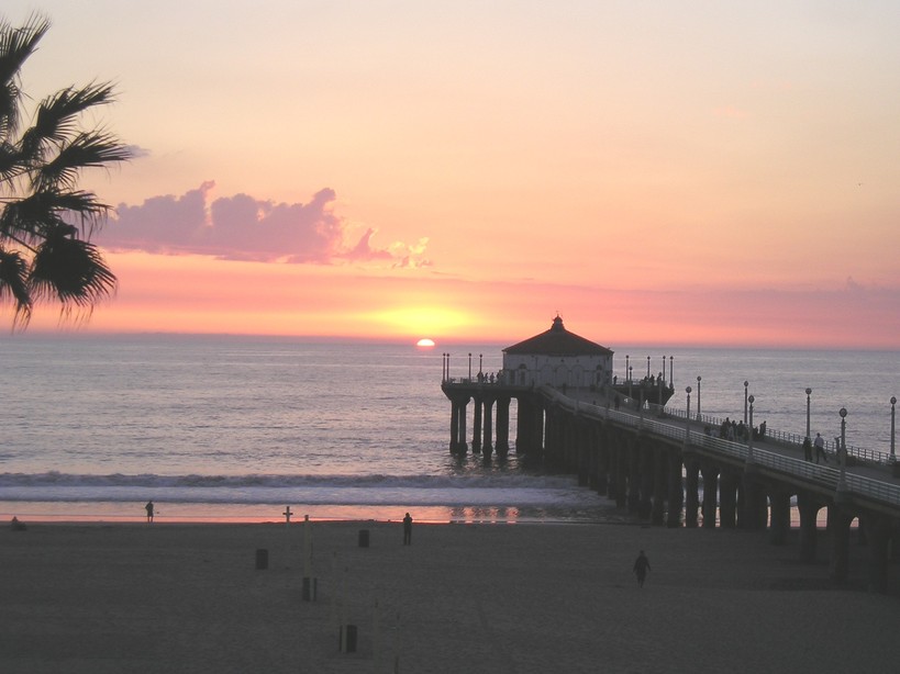 Manhattan Beach, CA: Manhattan Beach Pier at Sunset