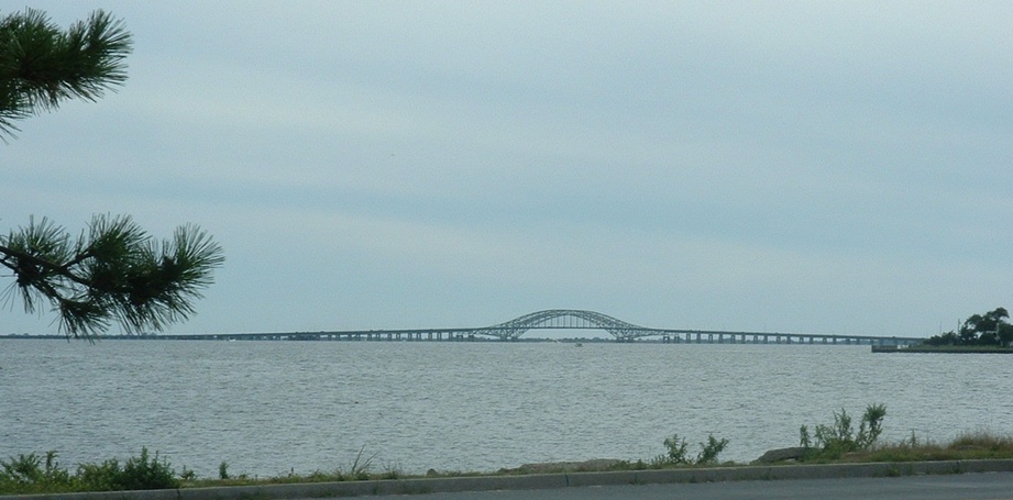 Bay Shore, NY : Robert Moses Bridge