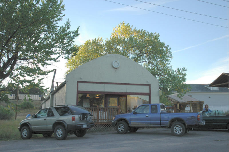 Larkspur, CO : store