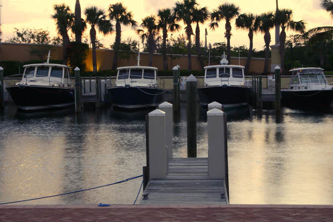Jupiter, FL: Similiar boats tied up at the Jupiter yacht club