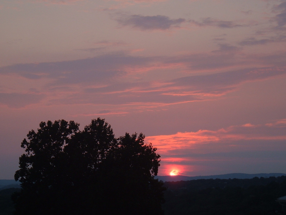 West Paterson, NJ: BEAUTIFUL WEST PATERSON SUMMER SUNSET FROM MY DECK