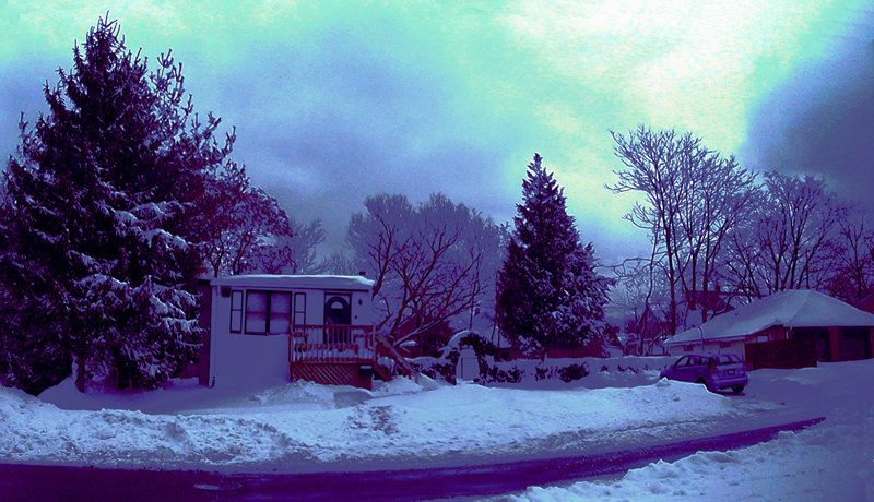 Sayreville, NJ: The Facsonic Vila in 2003 on a Very cold winter day
