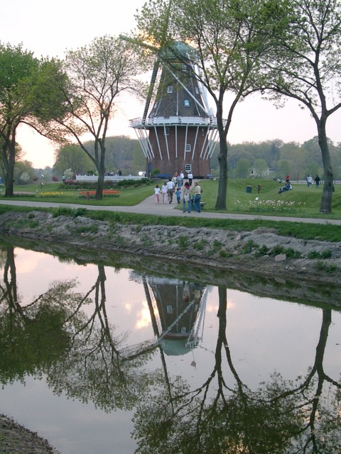 Holland, MI: windmill island