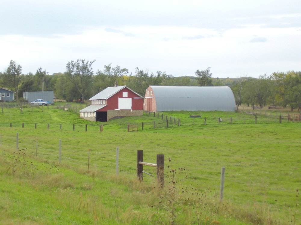 Wessington Springs, SD: Farm on the east side of town