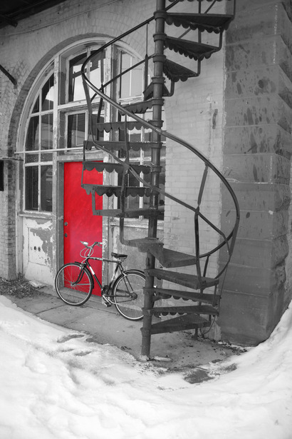 Grand Forks, ND: red door vintage bike in back alley grand forks