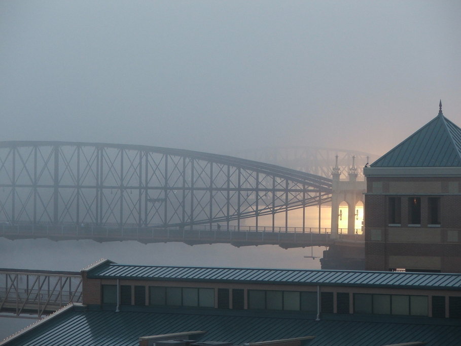Pittsburgh, PA: A foggy morning sunrise on the Monongahela River