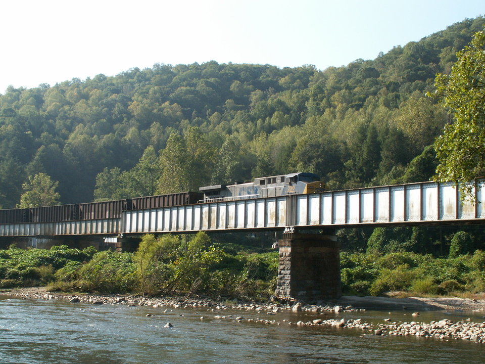 Erwin, TN CSX Railroad Bridge photo, picture, image (Tennessee) at