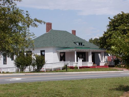 Dacula, GA : Old House, Dacula, Georgia